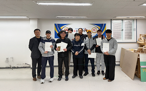 [성남]&nbsp;[친환경건축시공]인테리어시공실무(건축목공+도장시공)&nbsp;수료식 썸네일 이미지